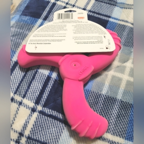 NWT Hartz Dura Play Boomerang Dog Toy Bacon Scented - Picture 2 of 10